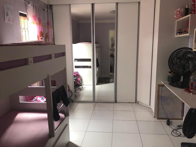 Vendo apartamento térreo 3/4 com suíte, área externa privativa com churrasqueira, financia - Foto 16