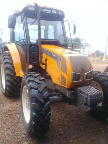 Trator Agrícola Valtra A850 4x4 ano 2012 cabine aral - Foto 6