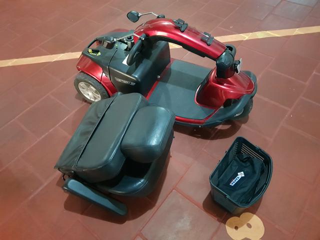 Cadeira de rodas eletrica