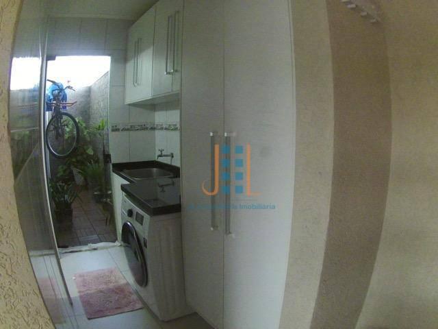 Sobrado em condomínio três quartos sendo uma suíte no Pinheirinho - Foto 19