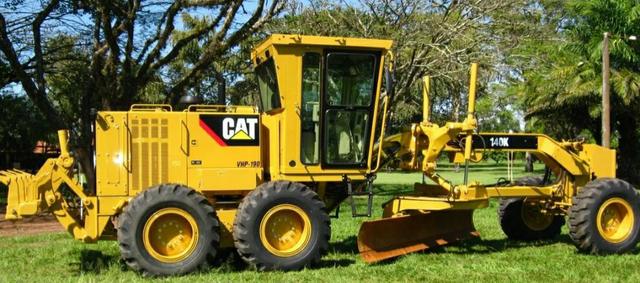 Motoniveladora Caterpillar - Foto 2