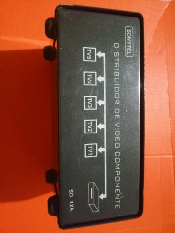 Chaveador Trendnet Kvm 205k + Distribuidor de video componentes