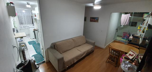 Apartamento c/ quintal, 2Qts suíte, Recreio das Laranjeiras, Ac/ Veículos