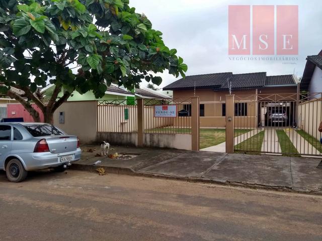 Vende-se Casa com 3 Quartos no Menino Jesus II em Sinop-MT