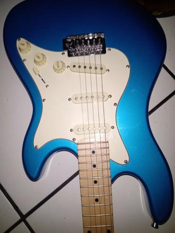 Vendo guitarra usada e um amplificador ou troco por um celular smartfone - Foto 2