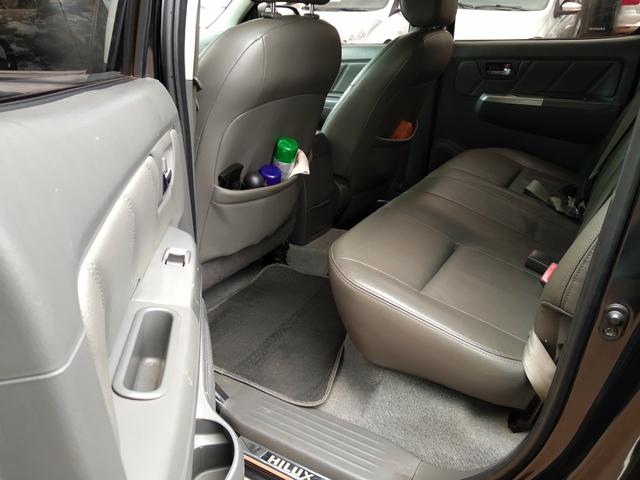 Hilux SRV. vendo ou troco por Strada ou Saveiro