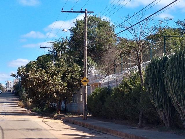 Lote De 1000 Metros no Lagoa Mansões, Bairro Nobre, Vizinhança Ótima, Financio - MVT