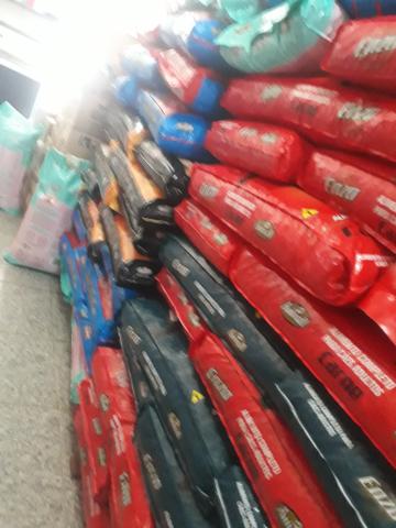 Ração queima de stok (desconto) preço baixo 25kg por 85$