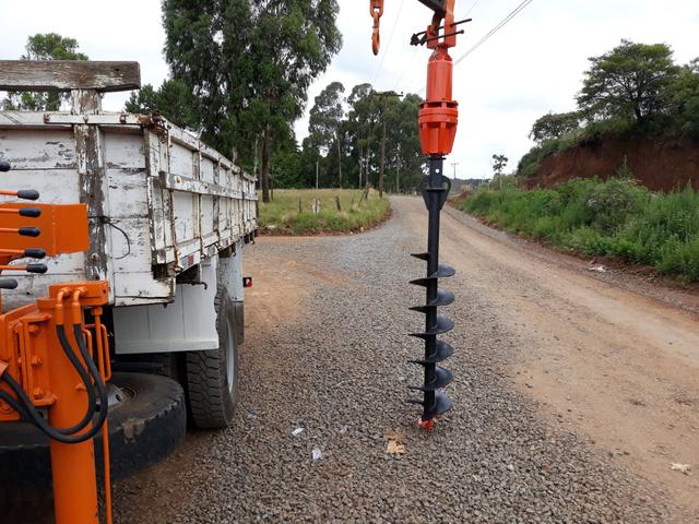 Munck, muck, muque, trado, perfuratriz, vw 13.150, vw, caminhão munck - Foto 15