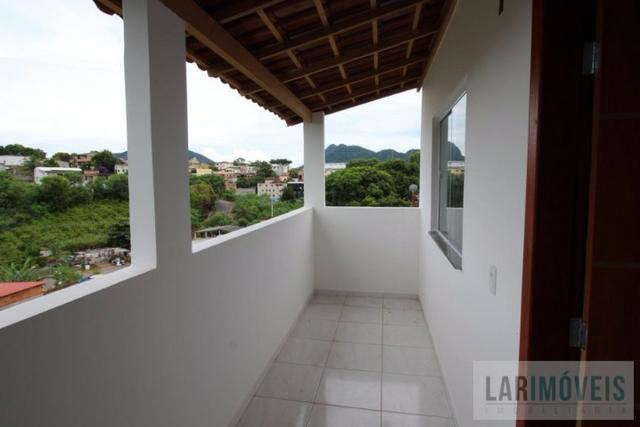Linda casa de 2 quartos com super espaço para construção - Foto 13