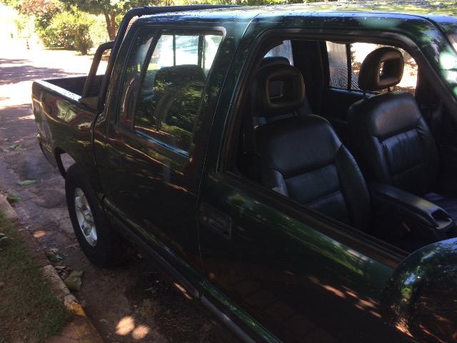 Vendo, ano 2000, completa, traçada, 2.5 turbo - Foto 5