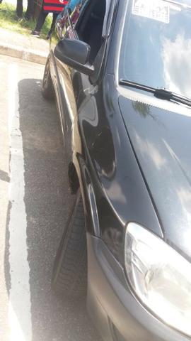 Vendo celta Preto `` aceito trocar por carro ou moto de menor valor´´ - Foto 14
