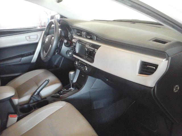 Toyota/ Corolla XEI 2.0 -2014/2015 - Branco - Flex - Foto 4