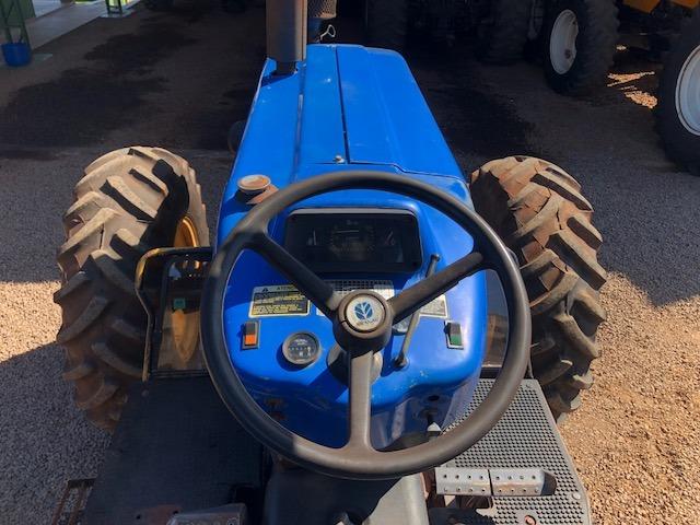 New Holland 7630 4x4 ano 2001 - Foto 3