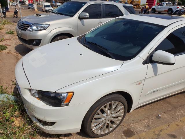 Mitsubishi Lancer HLE 2016/2017 - Foto 3