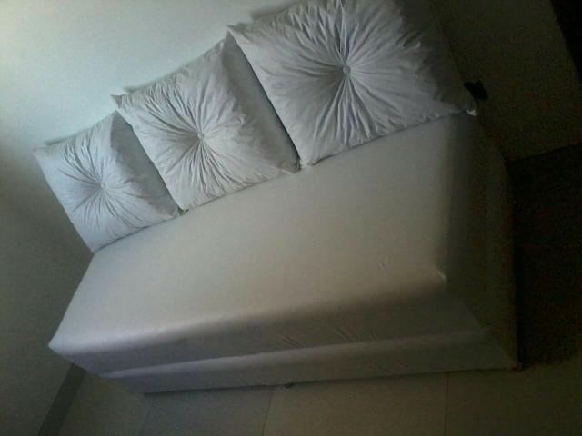 Tudo em sofa - Foto 5