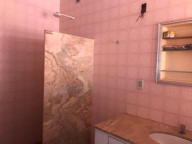 Casa - 4 quartos, setor dos funcionários, ótima oportunidade - Foto 13