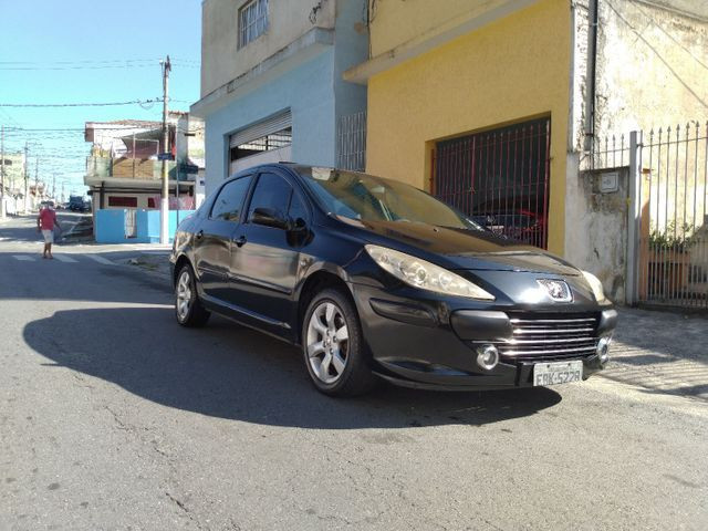 Peugeot 307 sedan