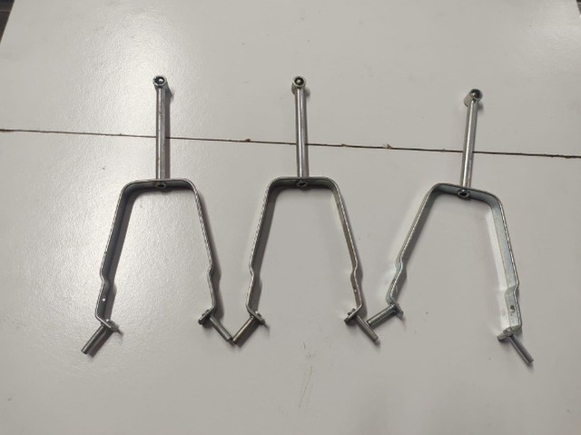 Conjunto de ferraduras inglês antigas anos 80/90 novas sem uso. - Foto 4