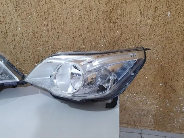 Par Farol Gm Agile 2009 2010 2011 2012 2013 Montana Cromomix