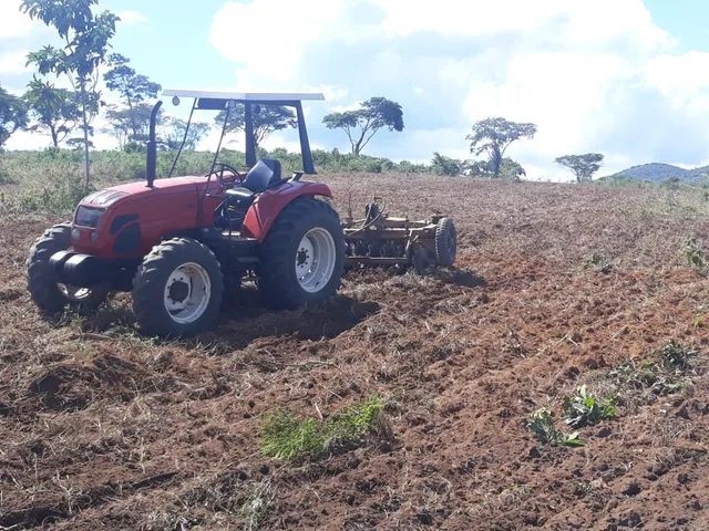Vendo trator agricola 