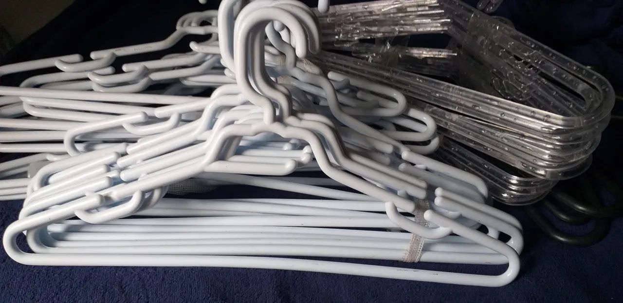 Cabides 2 reais CADA 