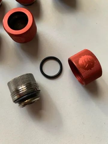 Fittings EK 12mm Vermelho 8 unidades