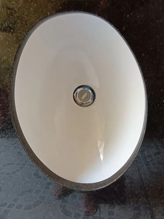 Pia Granito preto 1,54x0,54cm semi nova com cuba.  - Foto 2