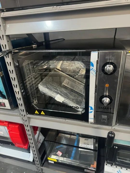 Forno eletrico turbo convector  4 assadeiras para salgados em geral 
