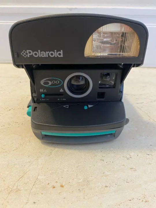 Polaroid round instant camera 600