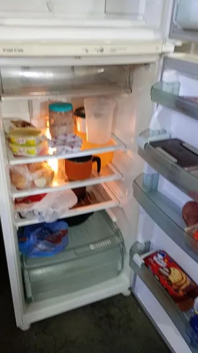 REFRIGERADOR  BRASTEMP  - Foto 2