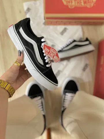 Shops tenis vans preto com branco feminino