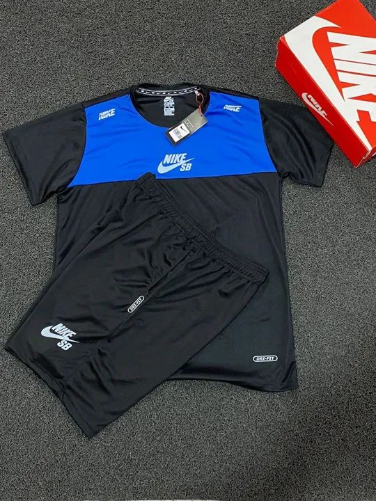 KITS DA NIKE REFLETIVOS PRA DEIXAR VC NO ESTILO 