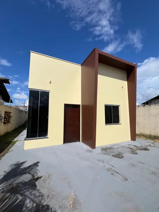 Vende-se casa no bairro Murilo Teixeira