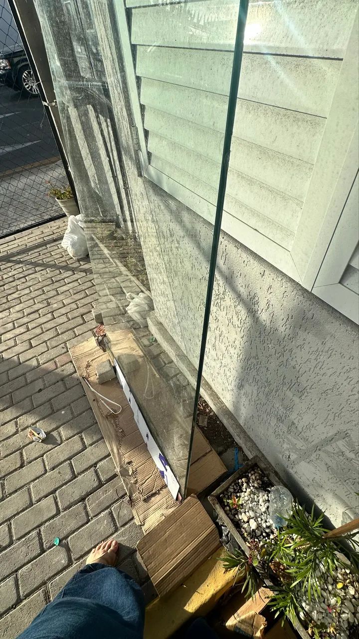 Vidro A 2.30 x L 97 - 8mm  - Foto 2