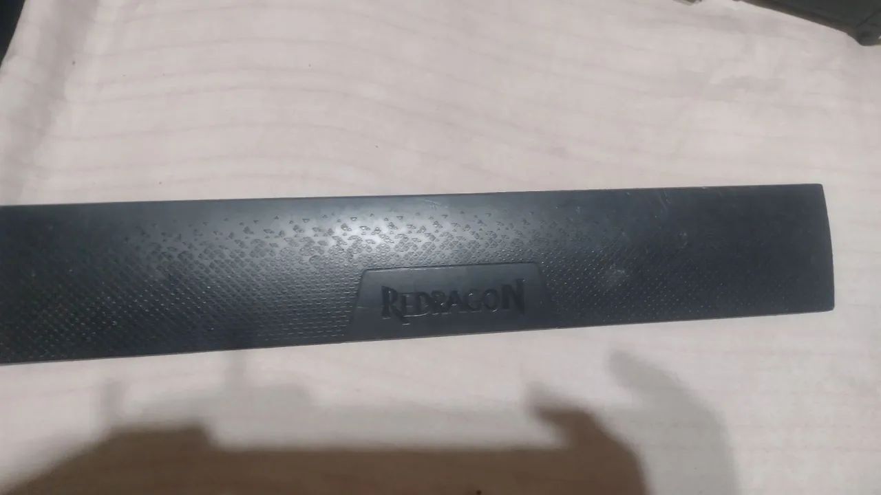 Apoio de pulso de teclado Base para PC Redragon - Nova