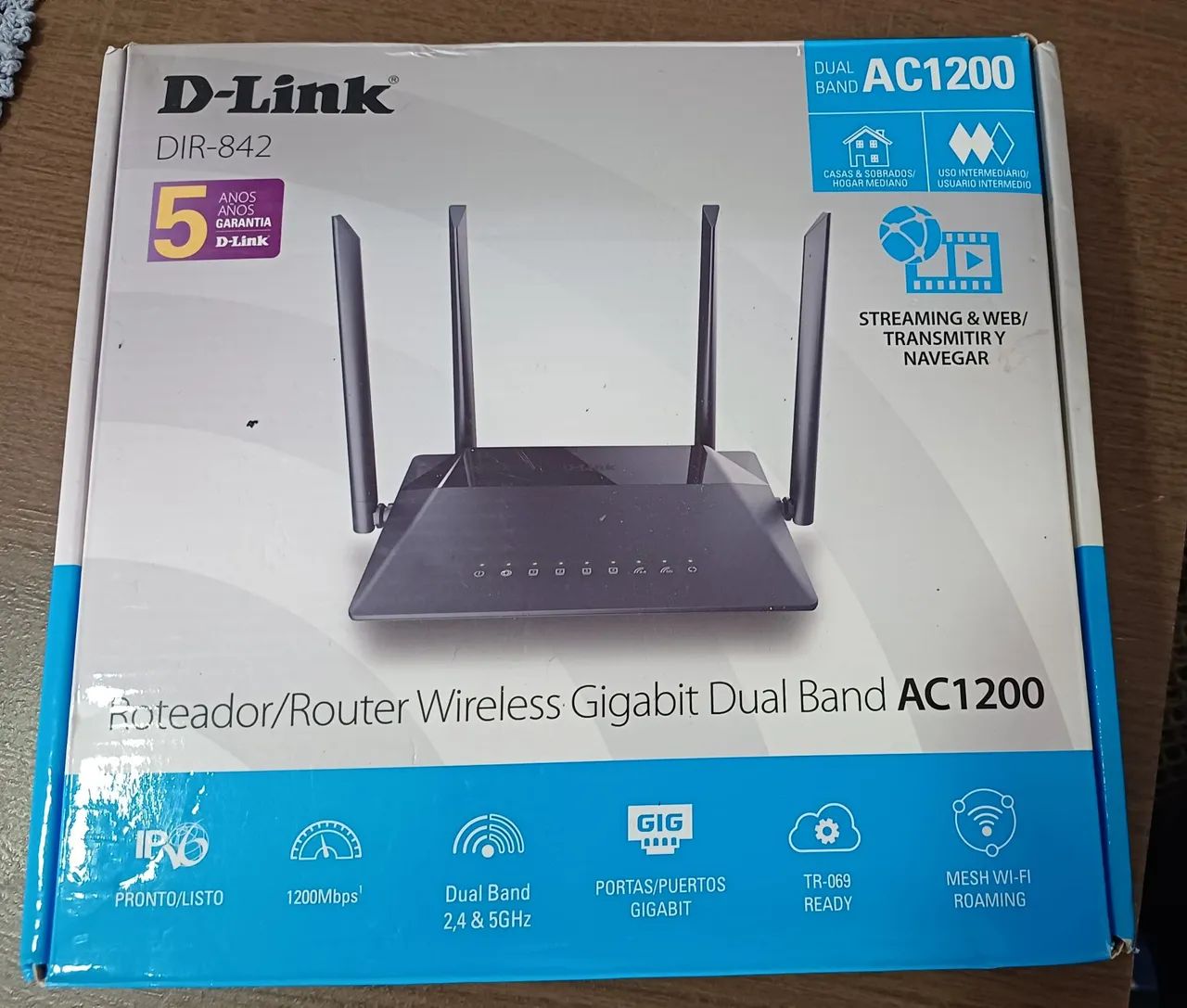 Roteador Wireless Gigabit Dual Band AC1200 D-Link DIR-842