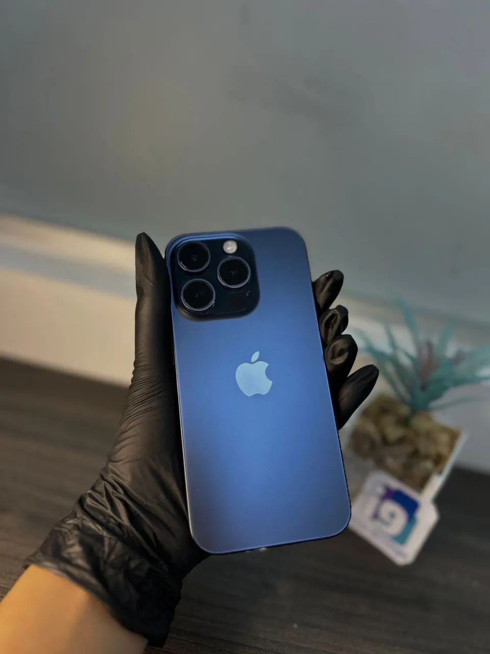 iPhone 15 Pro Titanium Azul 128GB 95% de saúde 