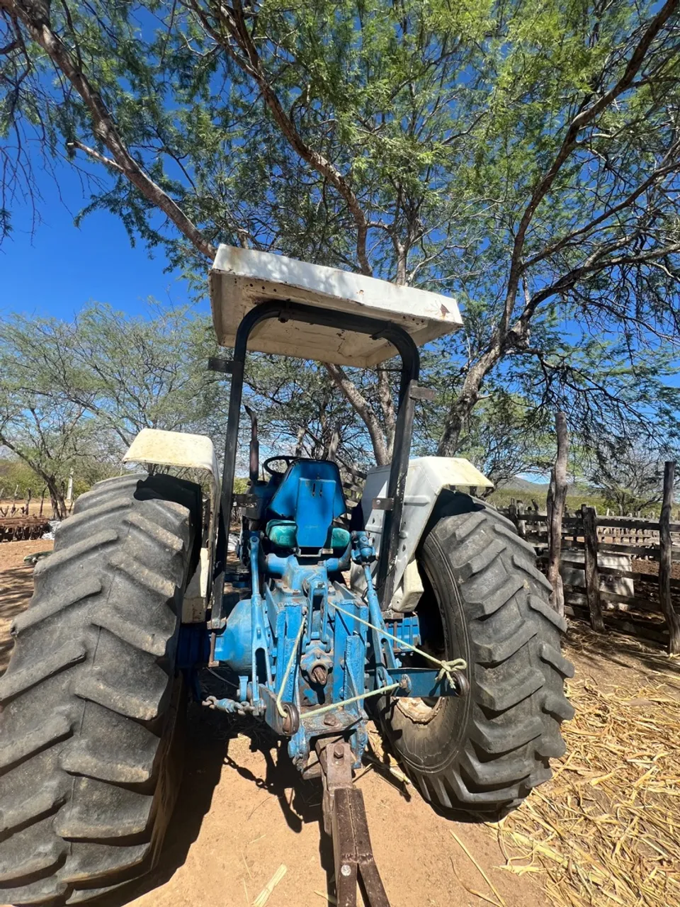 Trator Agrícola Usado