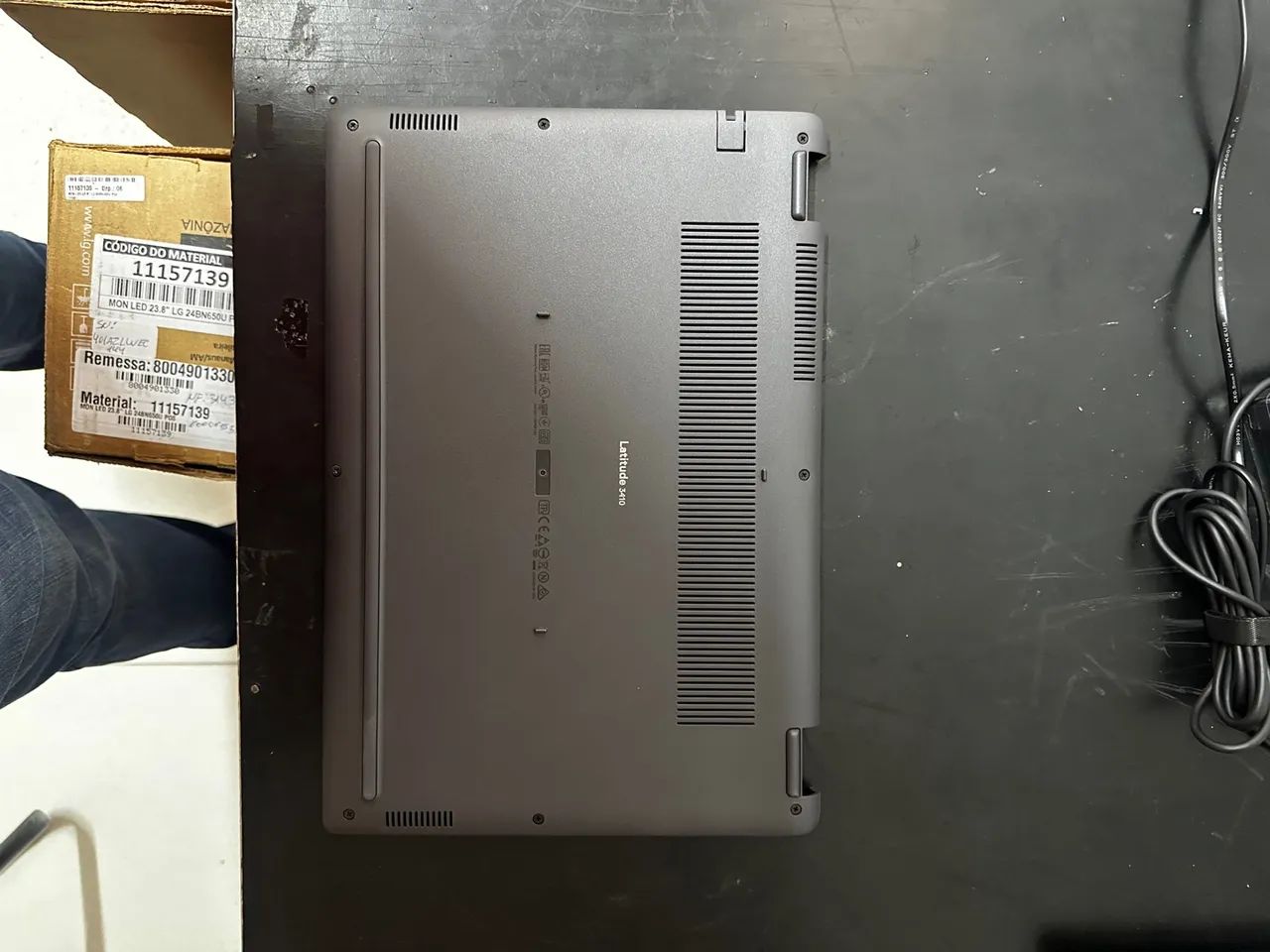 Tampa inferior Notebook Dell Latitude 3410