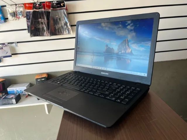 Notebook Samsung Np300e Core I5 Quinta GR 8 de Ram Hd de 1 Terabayte Placade video 2 G Tel - Foto 2