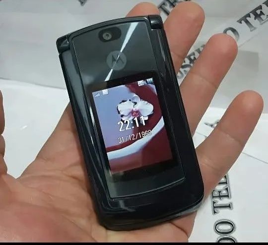 Motorola v8 celular antigo RELIQUIA 