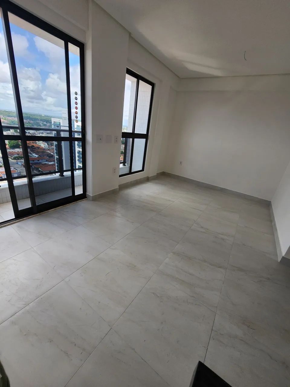 Excelente apartamento / flat com Varanda em Tambauzinho- Piscina e area de lazer - Foto 2