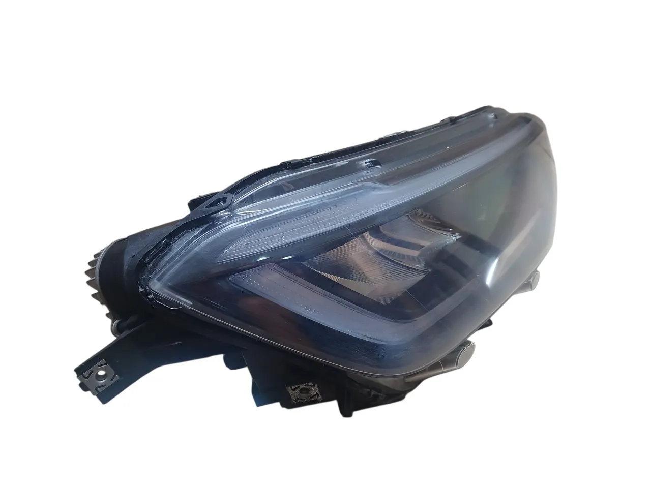 Farol Nivus 2021 -2023 Full led lado direito.