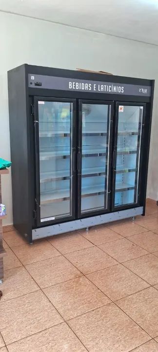 Expositor Frios Lacticínios e bebidas Polar 3 Portas - Novo 