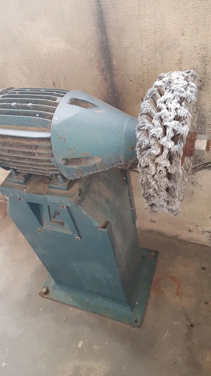 Politriz de Coluna Industrial Trifásica 2CV com Roda de Pano - Foto 3