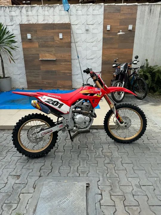 Honda CRF 250F 2023 - Foto 2