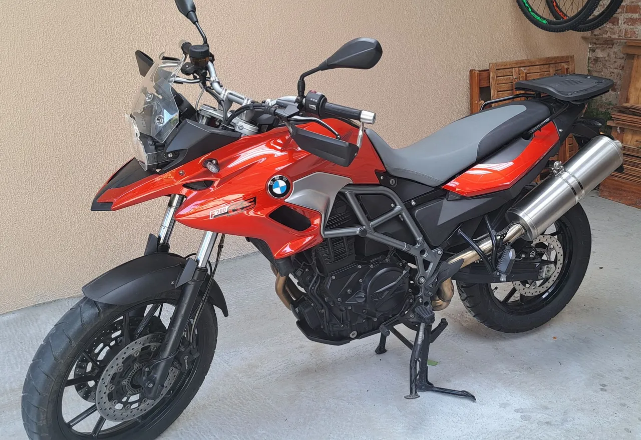 BMW GS 700F
