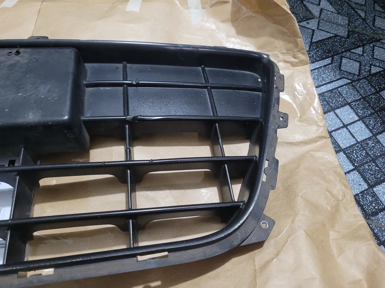 Grade frontal Hyundai I30 - Foto 3