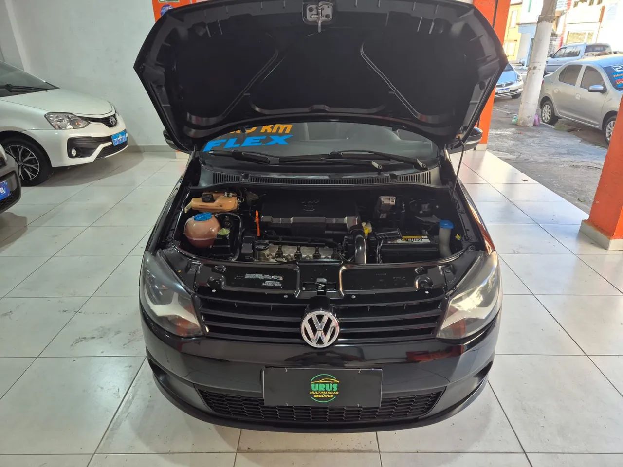 Volkswagen Fox 1.0 MI Total Flex 8V - Foto 9